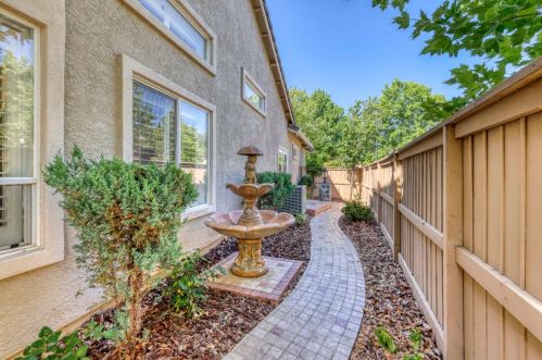 1140 Elderberry Cir, Folsom CA  95630-7659 exterior
