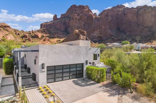 5841 Echo Canyon Cir, Phoenix AZ 85018-1243 exterior