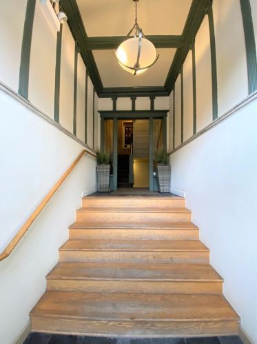 5445 Indiana Ave, Chicago, IL 60615-4706