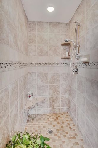 7106 Osceola Ave, Chicago IL 60634-3308 exterior