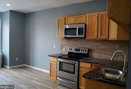 603 52 St, Philadelphia PA 19143-2601 exterior