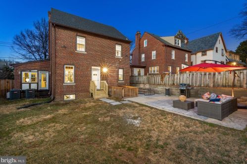 1330 Kalmia Rd, Washington, DC 20012-1445