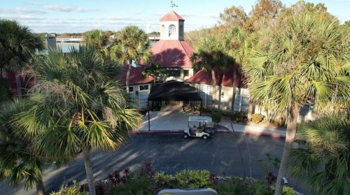 232 Afton Sq, Altamonte Springs FL 32714-3834 exterior