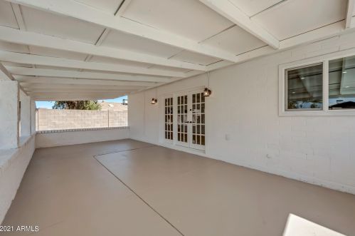 11216 33rd Ave, Phoenix AZ 85029-4105 exterior