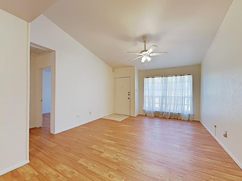 13736 Flagstone Ln, Dallas TX  75240-5823 exterior