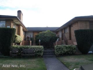 815 62nd St, Seattle WA  98115-5517 exterior