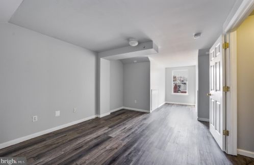 194 Passaic St, Trenton NJ  08618-4607 exterior