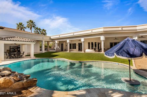 2375 Cloud Dr, Chandler AZ 85249-3781 exterior