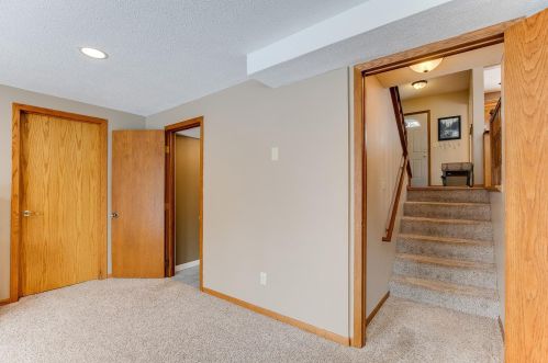 2698 Greystone, Saint Paul MN 55128-3919 exterior