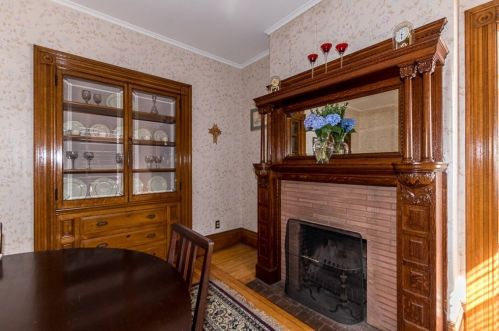 104 Winthrop St, Taunton MA 02780-4162 exterior