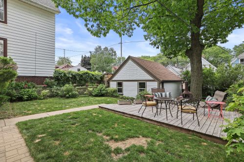 2867 Superior St, Milwaukee WI  53207-2550 exterior