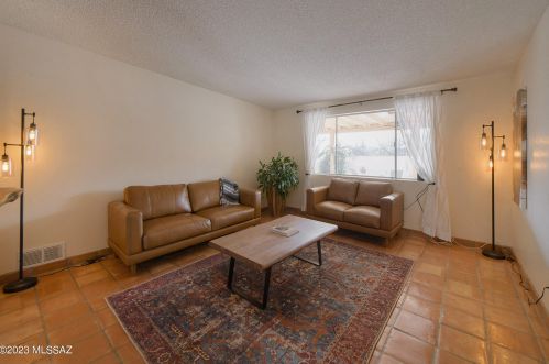 12500 Calle Tatita, Tucson AZ  85749-9736 exterior