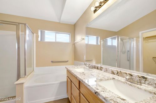 2676 Mystic Mountain Dr, Tucson AZ  85742-4460 exterior