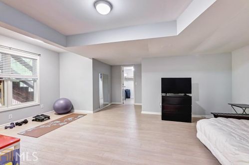 1528 Grace Mdw Ln, Smyrna GA 30082-3386 exterior