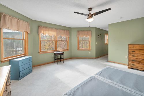 331 Queen St, Concord NH 03303-1118 exterior