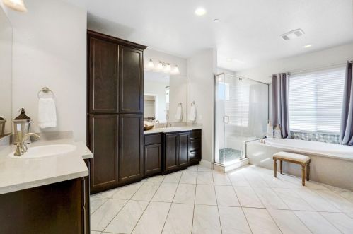 2994 Beatty Dr, Folsom CA  95762-7000 exterior