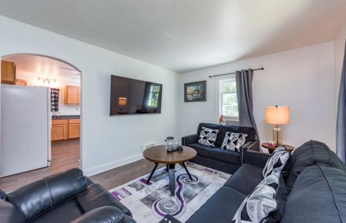 12813 Pacific Ave, Waukegan IL 60085-1830 exterior