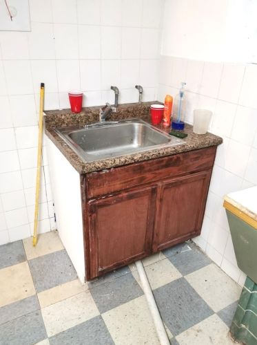 5848 Campbell Ave, Chicago IL 60659-5011 exterior