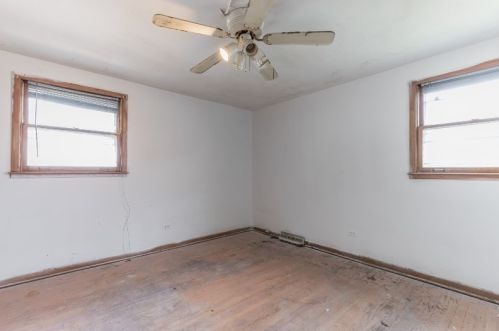 856 87 Pl, Chicago IL 60619-7015 exterior