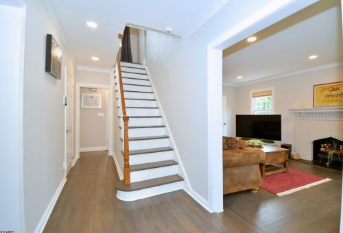 46 Coolidge Rd, Maplewood NJ  07040-1420 exterior