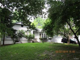 639 Noxon Rd, Poughkeepsie NY  12603-3826 exterior