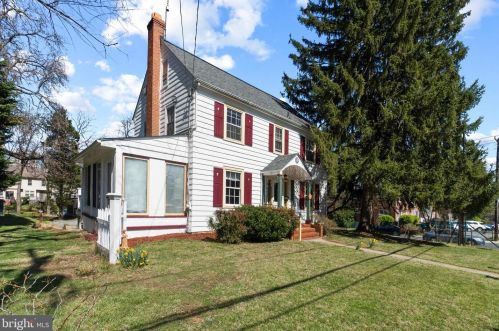 10 Argyle St, Rockville, MD 20850-4414