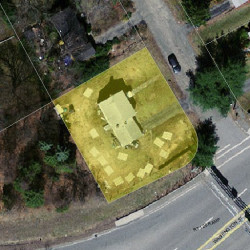 4 Belmore Park, Newton MA 02462-1515 aerial view