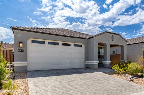 24142 20th Pl, Phoenix AZ  85024-7533 exterior