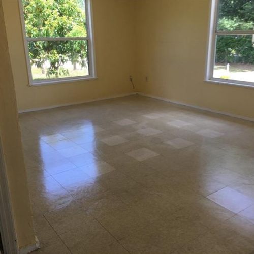 203 Dixieland Dr, Fort Pierce FL  34982-6704 exterior