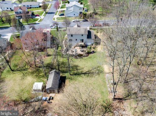 100 Columbus Ave, Littlestown PA 17340-1569 exterior