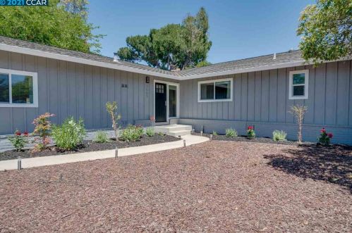 1669 Dorchester Pl, Concord CA 94519-1918 exterior