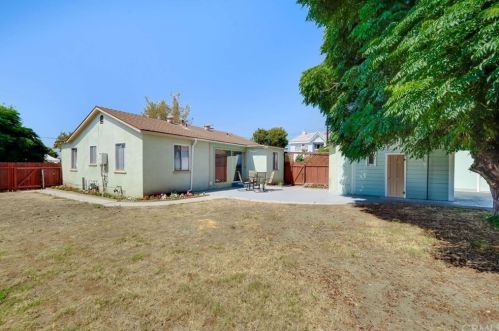 9301 Faywood St, Bellflower CA 90706-3309 exterior