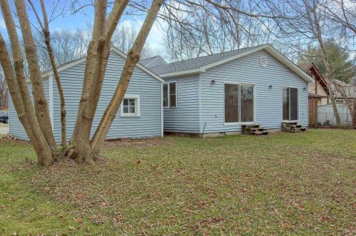 9530 Estergreen St, Algonac MI 48001-4324 exterior