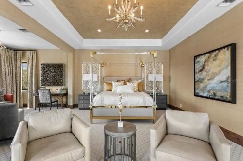 2621 Dundee St, Tampa FL  33629-7516 exterior