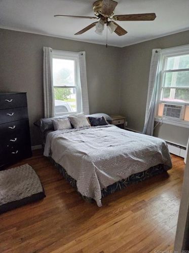 267 Mechanic St, Killingly CT 06239-1955 exterior