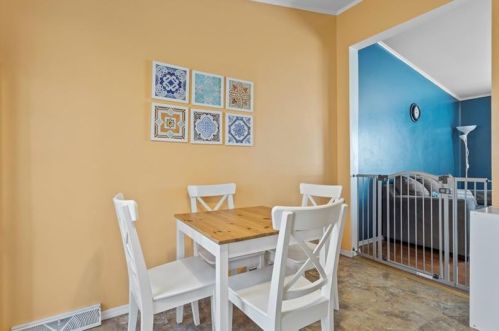 621 City Vw Ave, Pittsburgh PA 15202-2208 exterior