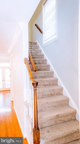 15301 Manor Village Ln, Rockville MD 20853-1820 exterior