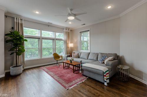 2611 Ashland Ave, Chicago, IL 60614-1193