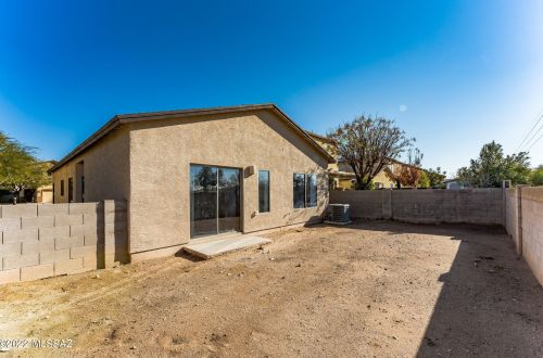 3538 Drexel Manor Stra, Tucson AZ  85706-1985 exterior