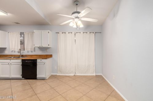 19016 15th St, Phoenix AZ  85024-2364 exterior