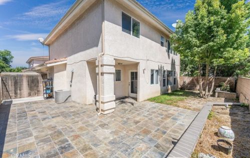 8536 Cedar St, Bellflower CA 90706-6515 exterior