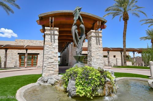 3151 Greythorne Way, Chandler AZ  85248-2152 exterior