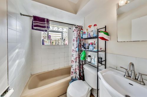 2114 Menard Ave, Chicago IL 60644-2101 exterior