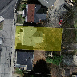 8 Mechanic St, Newton MA 02464-1414 aerial view