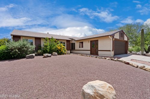 2891 Ribera Pl, Tucson AZ  85742-9296 exterior