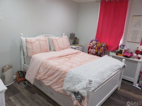 649 Cornell St, Perth Amboy NJ 08861-3121 exterior