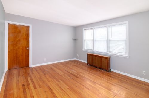 6024 Eddy St, Chicago IL 60641-3246 exterior