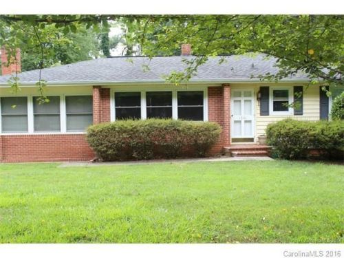 1541 New Hope Rd, Gastonia NC  28056-8452 exterior