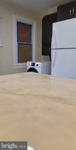 814 6 St, Chester PA 19013-3706 exterior