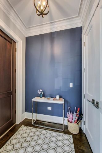 3619 Hermitage Ave, Chicago IL 60613-3506 exterior